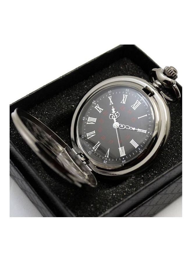 Retro Style Roman Number Engraved Quartz Pocket Watch