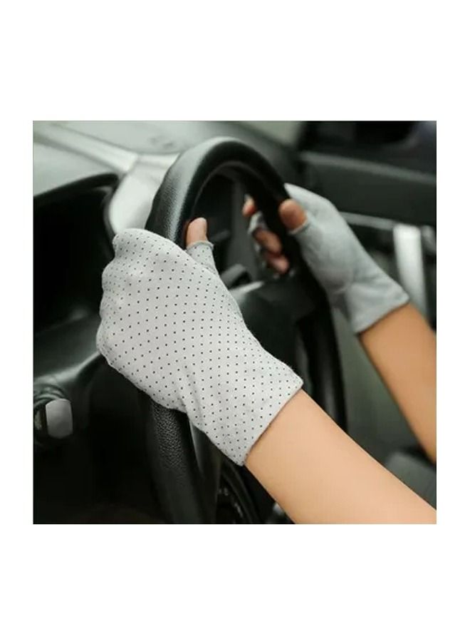 Pair Of UV Sun Protective Gloves Grey