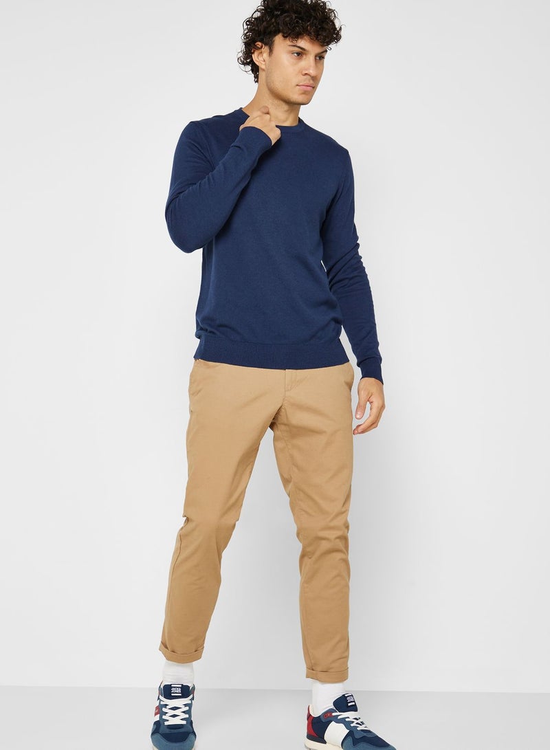 Essential Crew Neck Sweatshirt