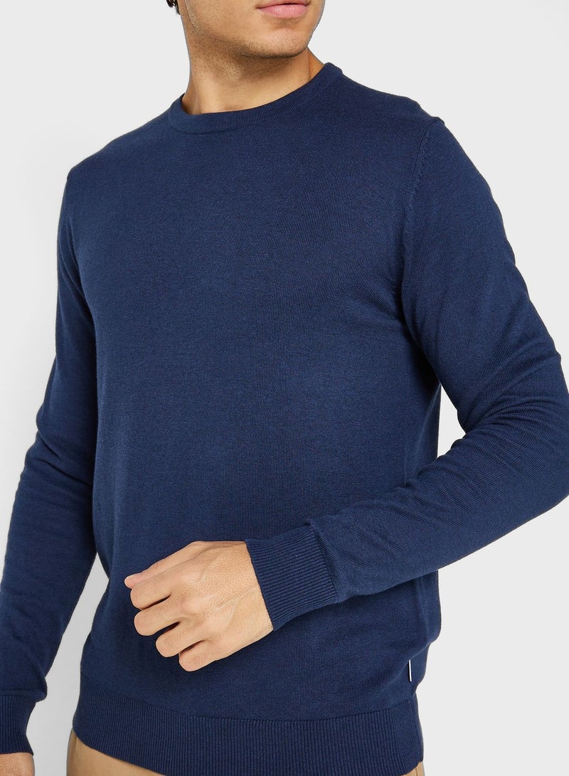 Essential Crew Neck Sweatshirt