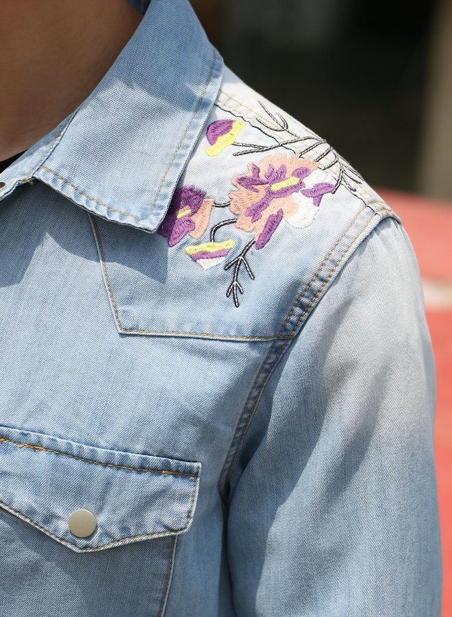 2022 New Embroidered Denim Jacket