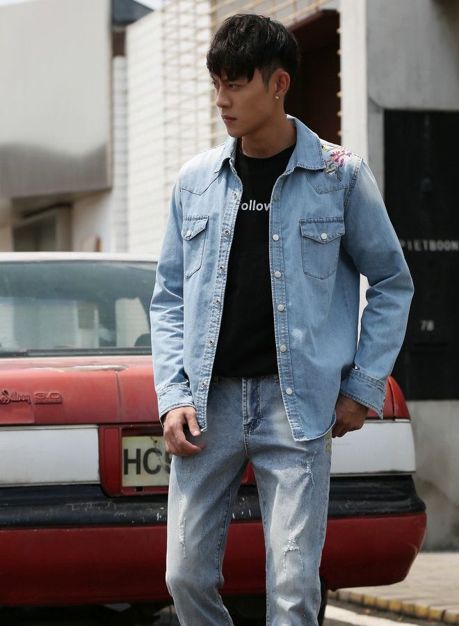 2022 New Embroidered Denim Jacket