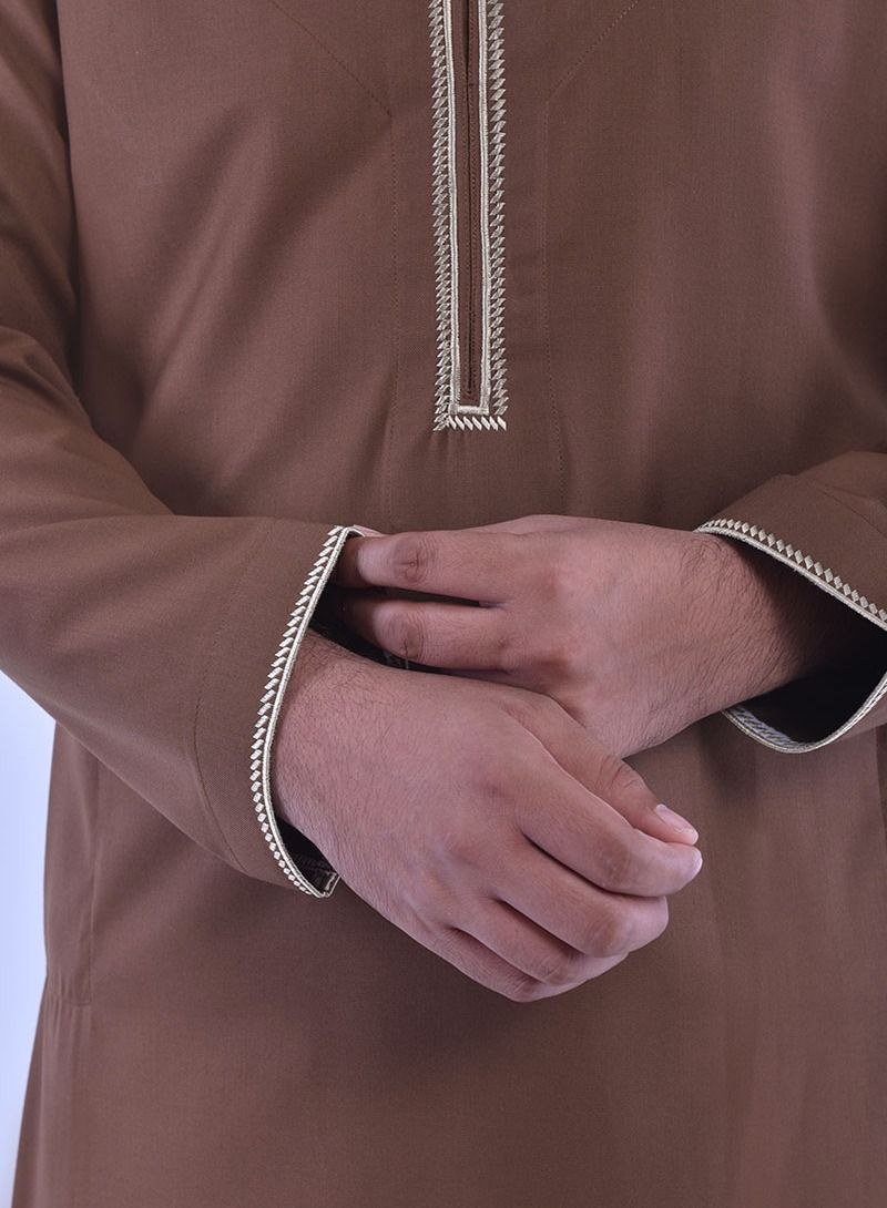 Bronze Omani Kandura