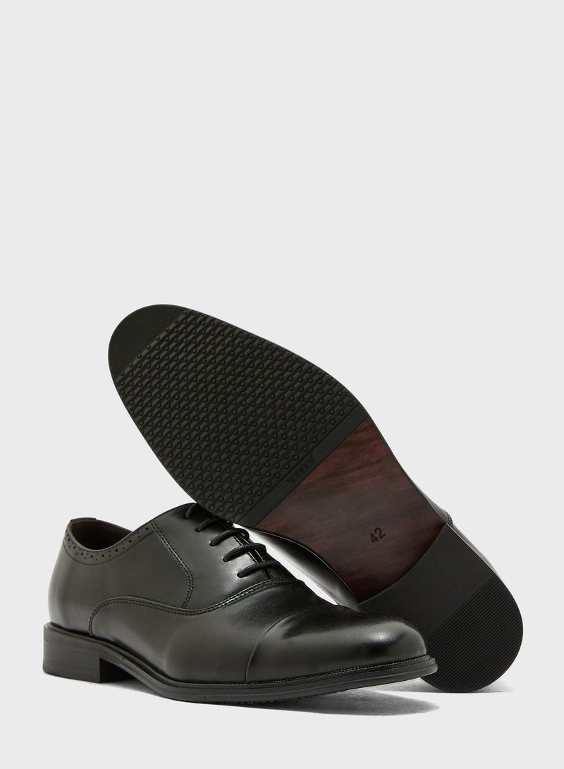 Classic Oxford Lace Ups