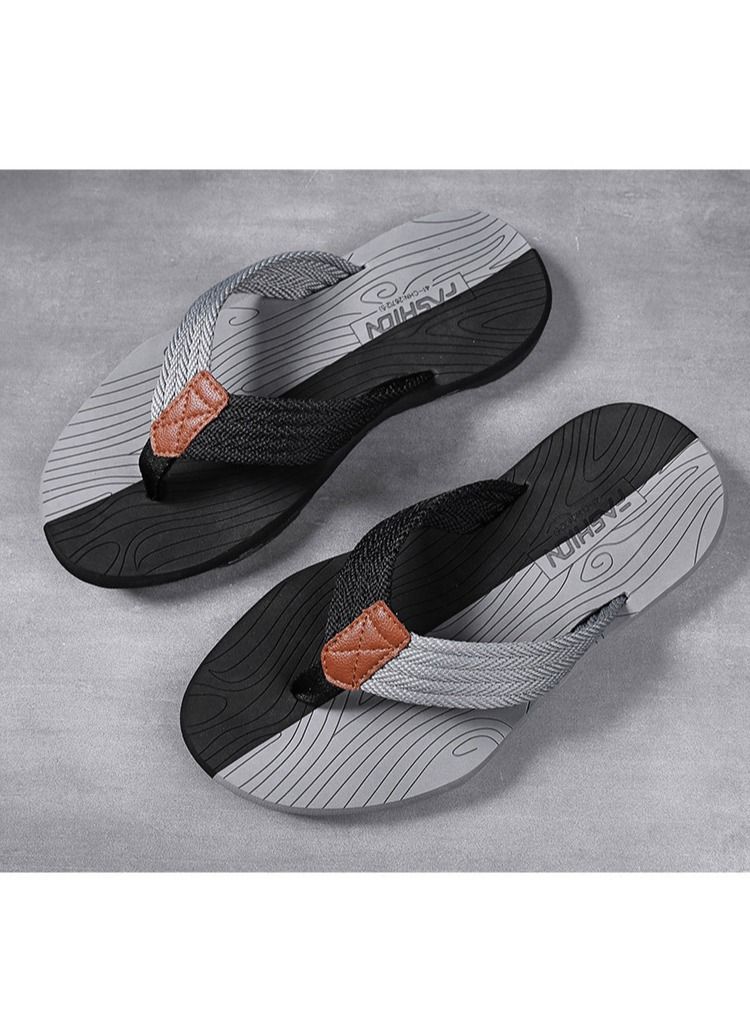 Men's Summer New Leisure Anti-Skid Beach Flip-flops Black And Grey