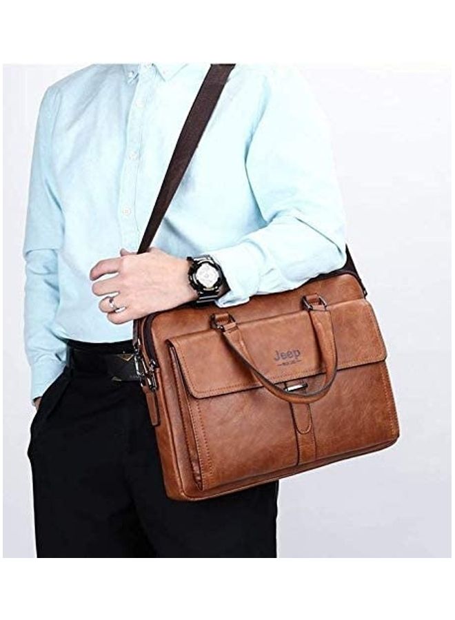 Functional Classic Shoulder Bag Brown