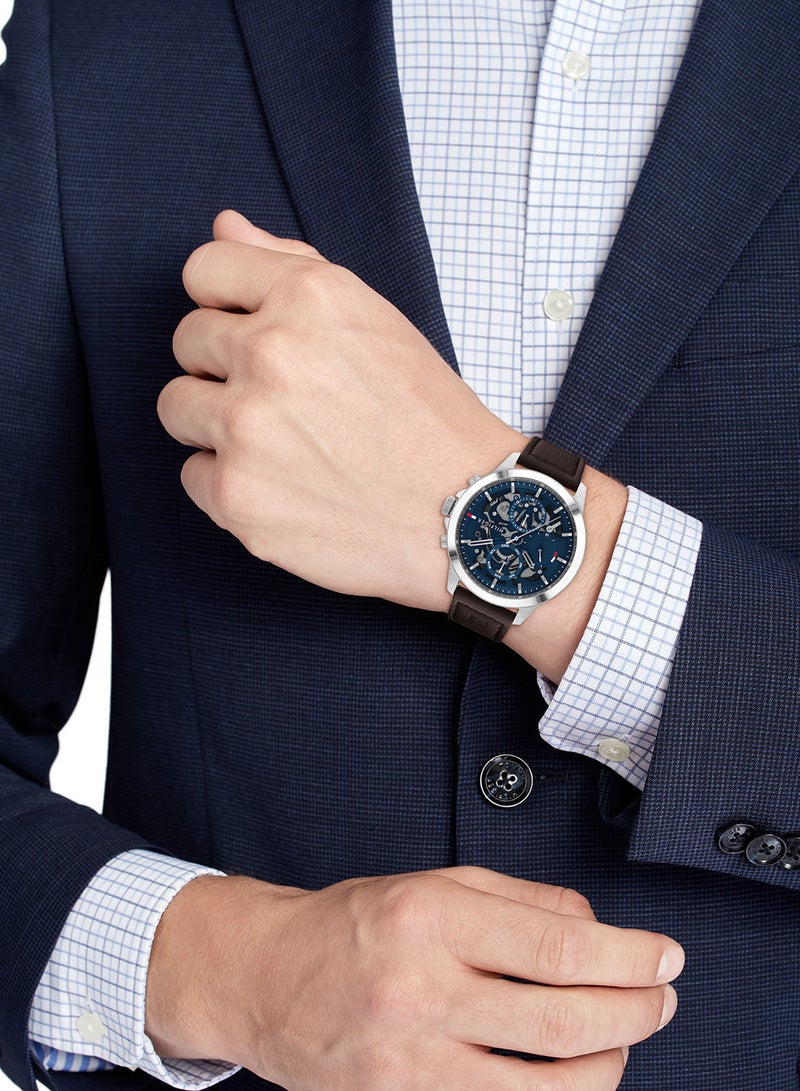 Leather Analog Wrist Watch 1710476