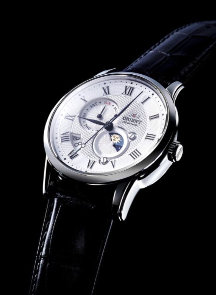 Stainless Steel Japanese Automatic/Hand Winding Watch with Sapphire Crystal Model: RA-AK0008S00C