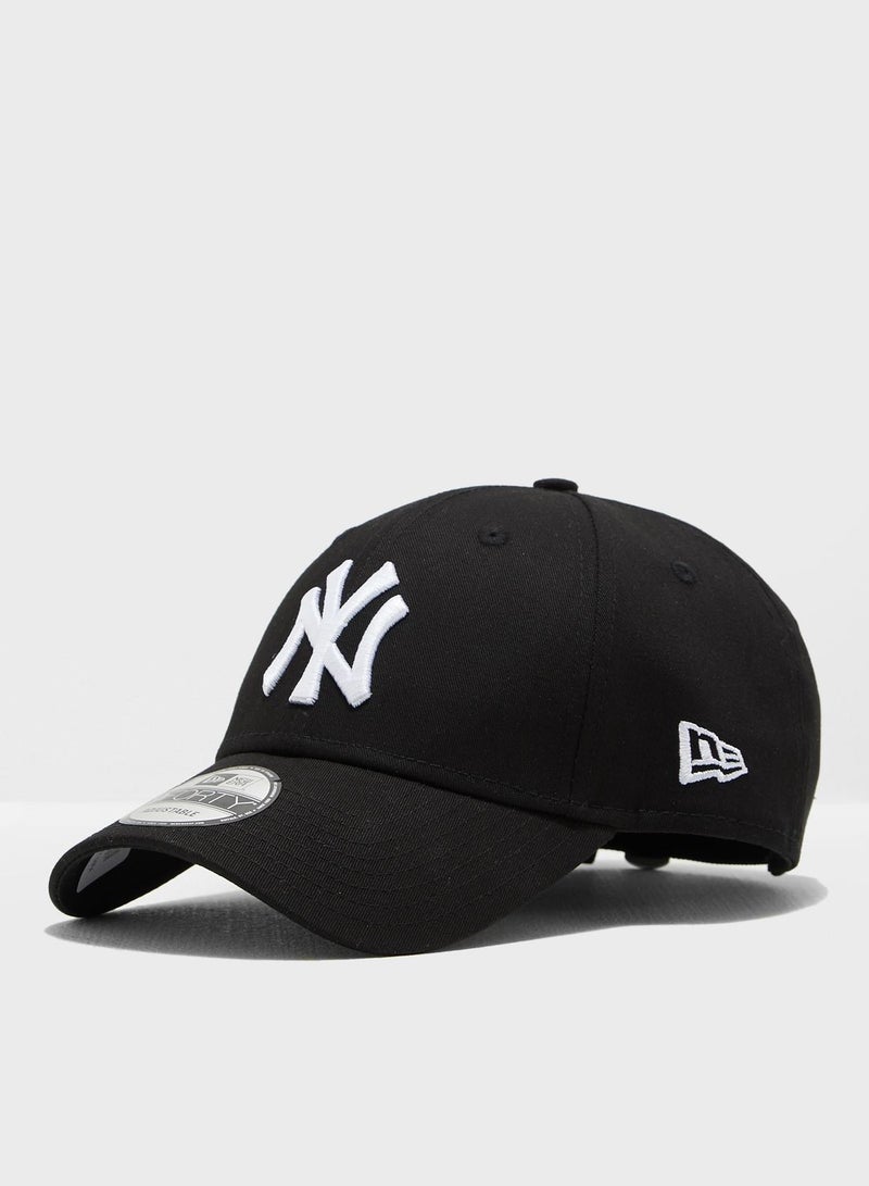 9Forty New York Yankees Cap