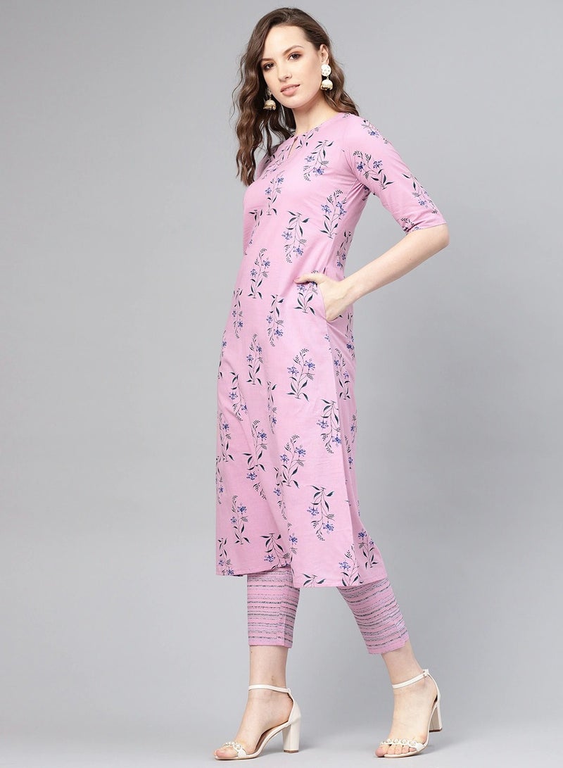 IndHeritage - Premium cotton 2pc kurti set - Pink colour women's 2pc kurti / kurta  set with blue floral design - Indian Kurti Set IDH00037