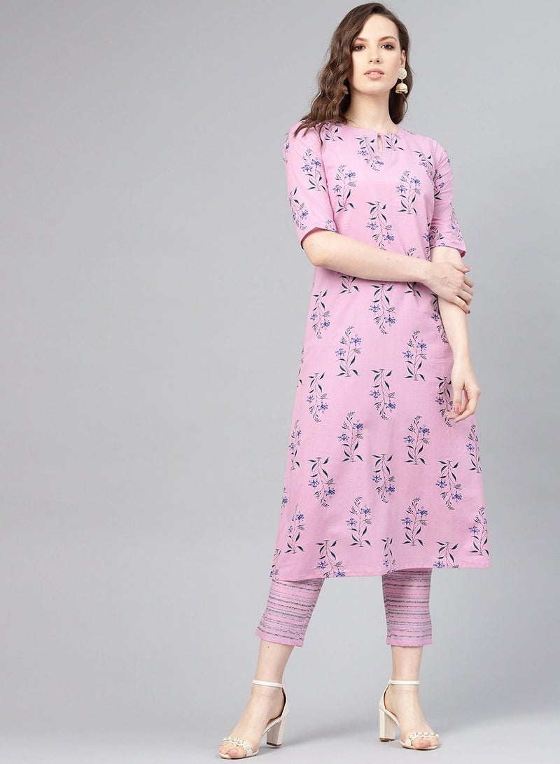IndHeritage - Premium cotton 2pc kurti set - Pink colour women's 2pc kurti / kurta  set with blue floral design - Indian Kurti Set IDH00037