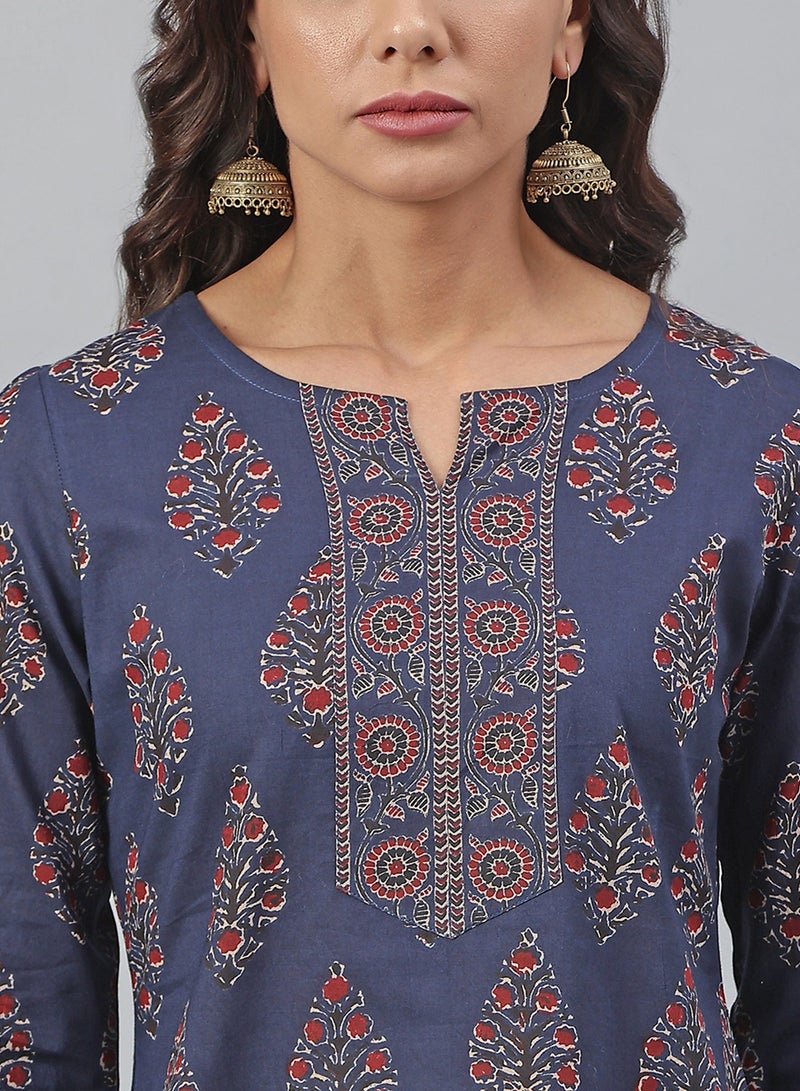 IndHeritage - Premium cotton 2pc kurti set - Dark blue colour women's 2pc kurti / kurta  set with floral design - Indian Kurti Set IDH00038