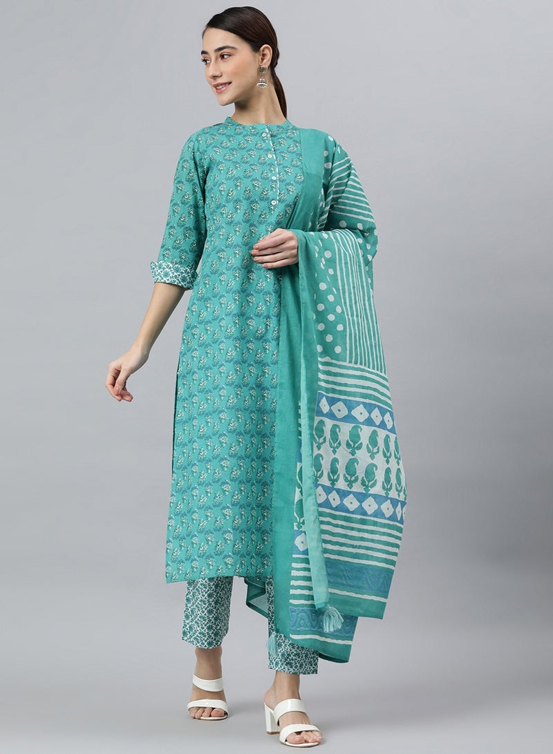 IndHeritage - Premium cotton 3pc kurti set - Turquoise colour women's 3pc kurti / kurta  set with green & white floral design, green & white colour pants & dupatta - Indian Kurti Set IDH00039