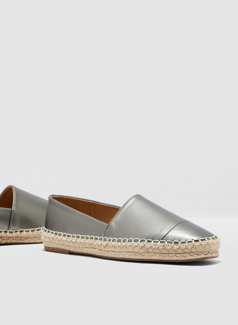 Espadrilles In Metallic