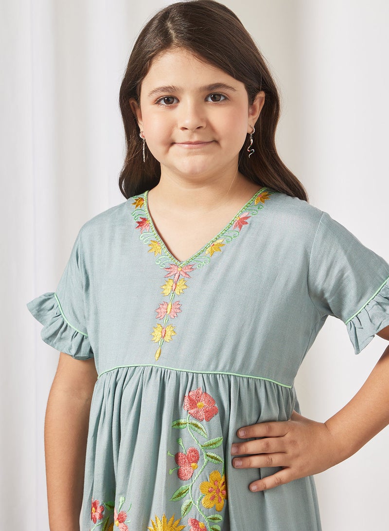 Kids Embroidered Jalabiya