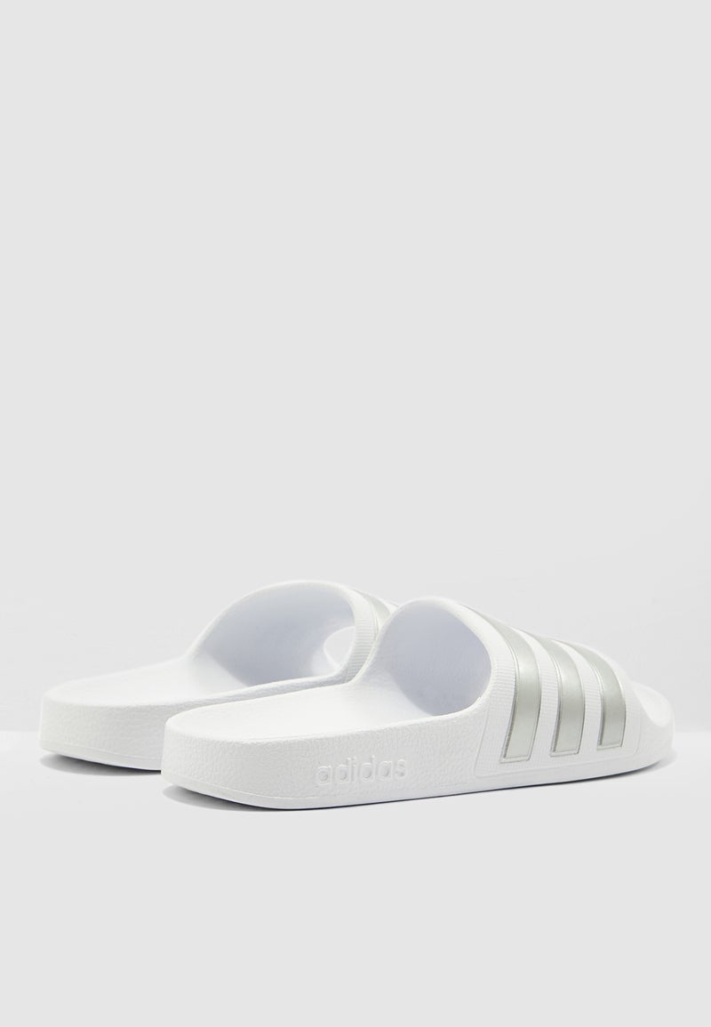 Adilette Aqua Slides White