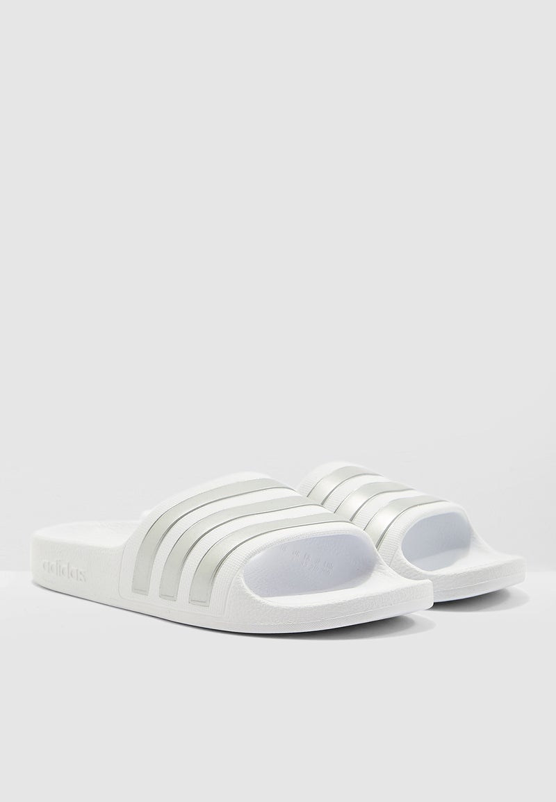 Adilette Aqua Slides White