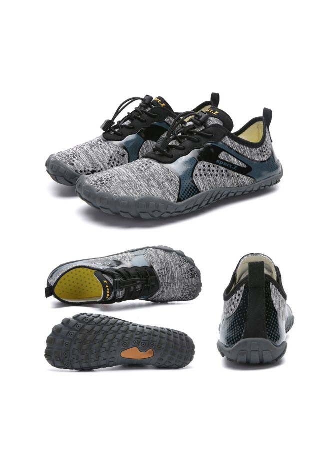 Breathable Waterproof Shoes 25.0x18.0x5.0cm