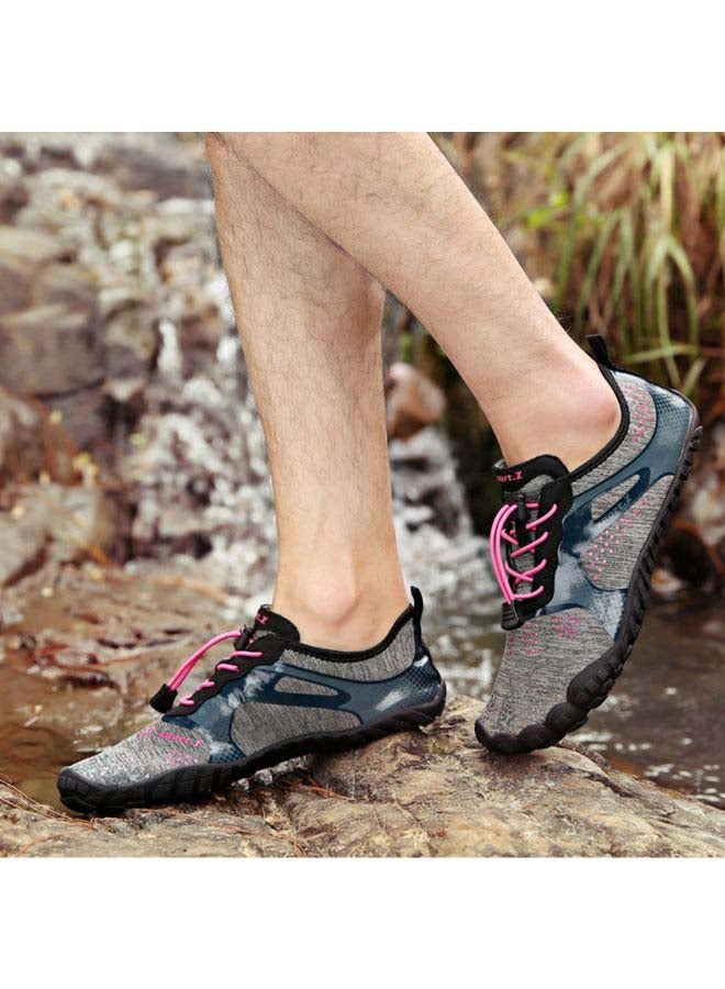 Breathable Waterproof Shoes 25.0x18.0x5.0cm