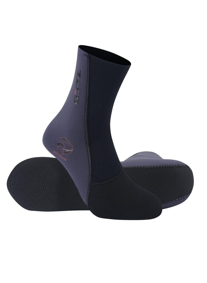 🔆【COMFORTABLE FIT】Our Dive Wetsuit Socks made with 3MM premium neoprene to give you a flexible and comfortable fit, you have less restrictions and less foot fatigue during water sports.