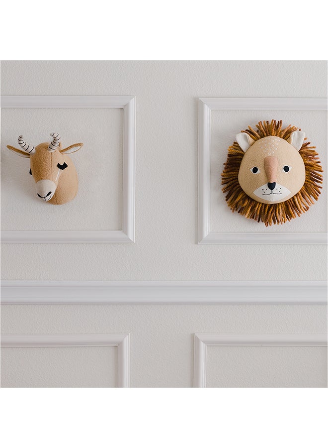 Lion Plush Head Wall Decor