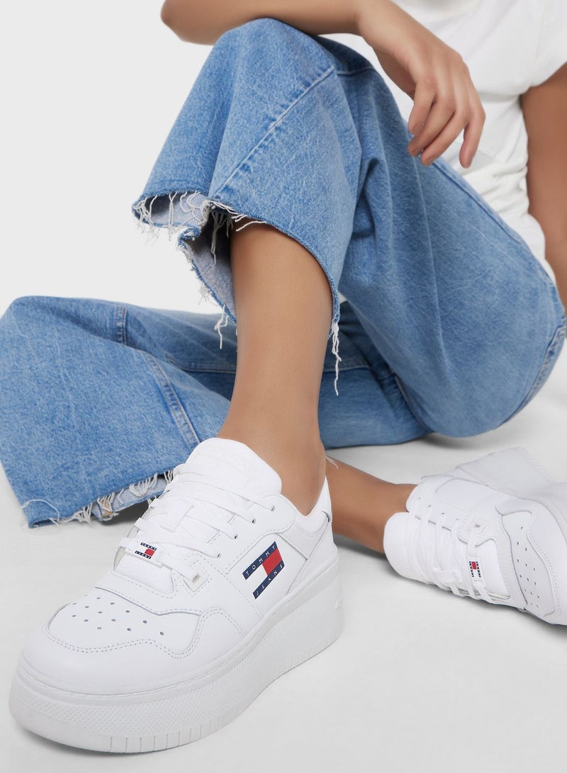 Retro Basket Flatform Low Top Sneakers