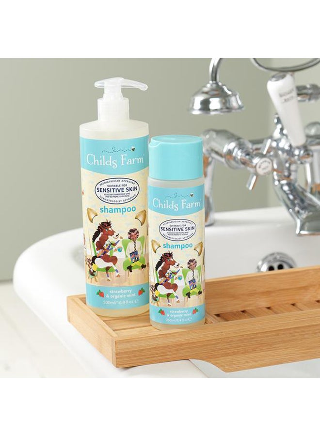 Strawberry And Organic Mint Shampoo For Sensitive Skin, 500ml