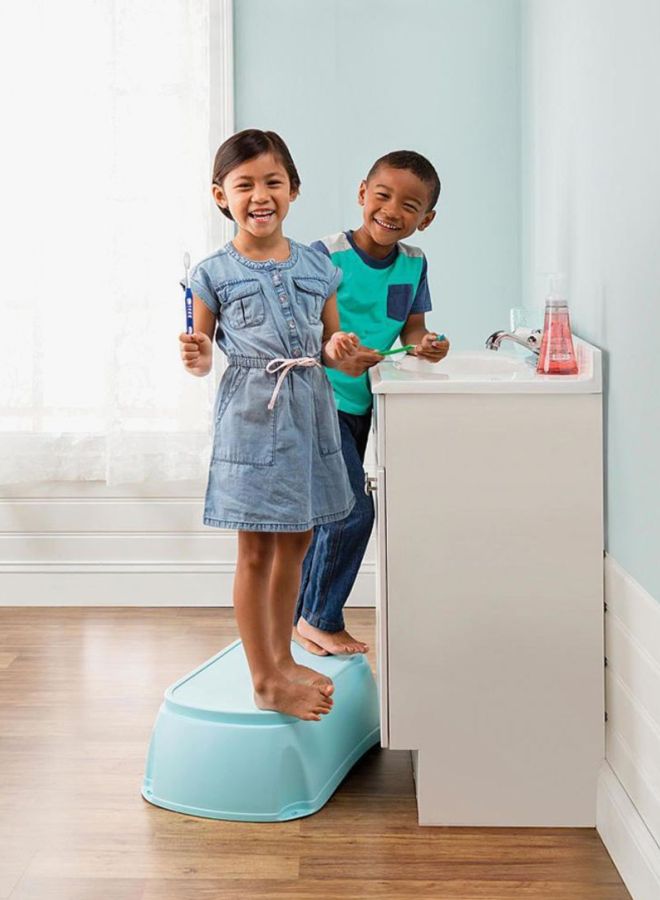 Bath Tub With Stepstool - White/Blue