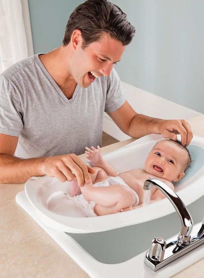 Bath Tub With Stepstool - White/Blue