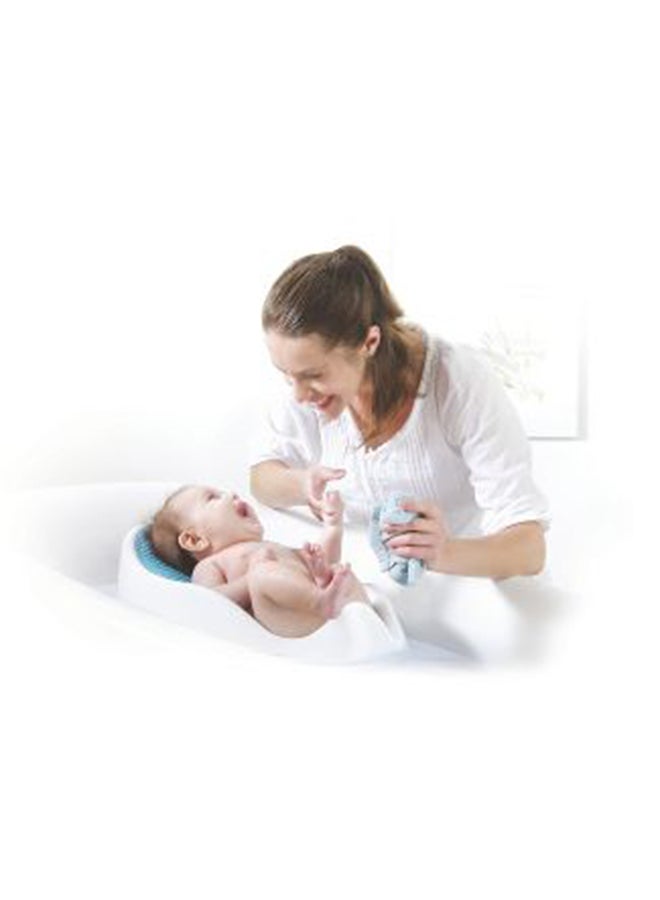 Clean Cradle Non-Slip Infant Safe Bather With Inclined Headrest Durable Sturdy Construction For Baby