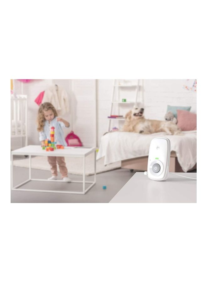 Motorola Nursery Digital Audio Baby Monitor with High Sensitivity Microphone for Infants/Kids-White