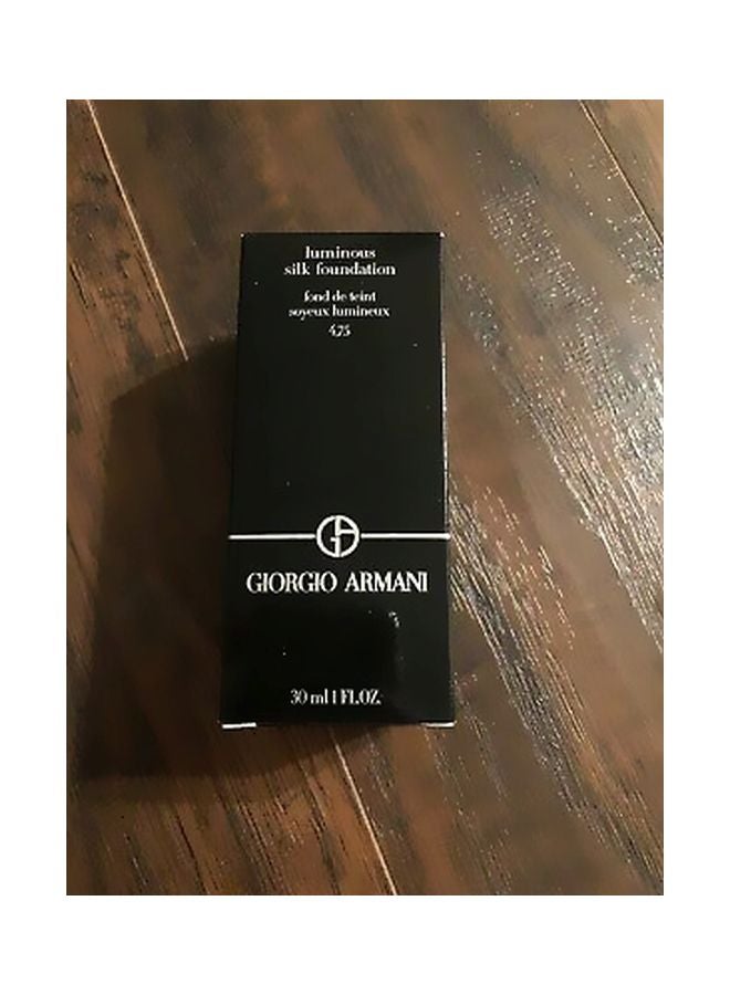 Luminous Silk Foundation 4.75 Light Cool