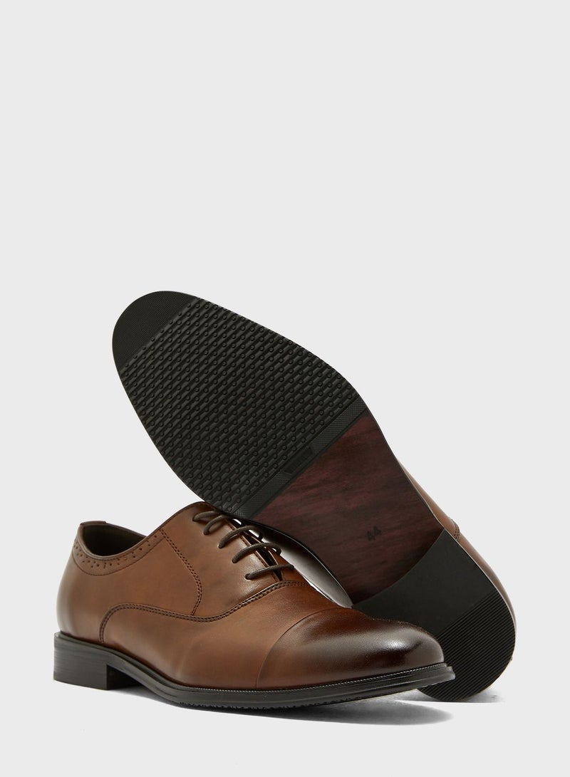 Classic Oxford Lace Ups