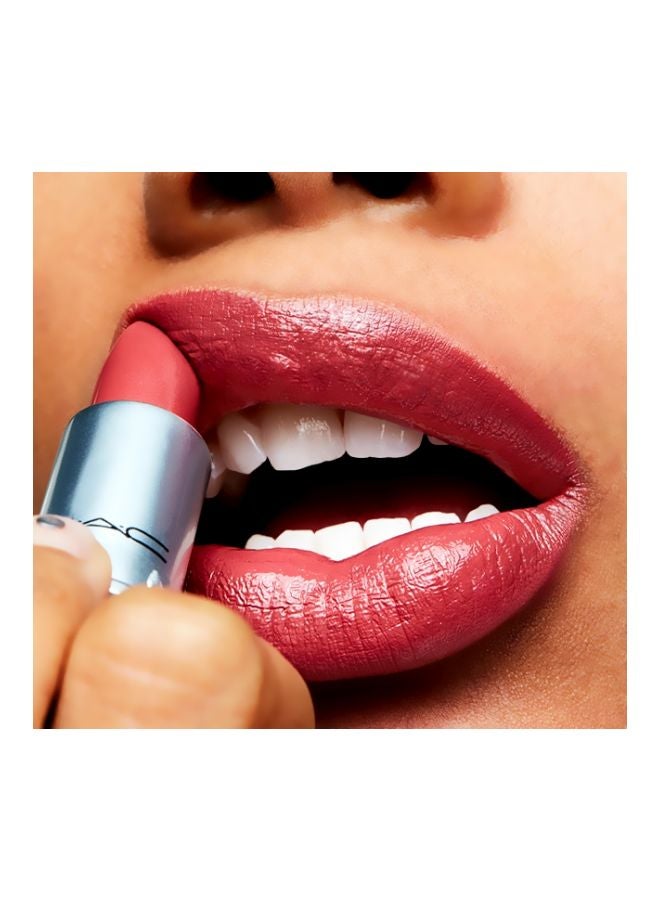Amplified Lipstick Brick-O-La