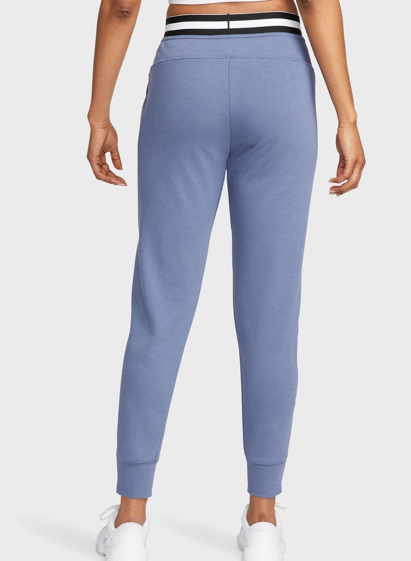 Essential Dri-Fit Heritage Pants