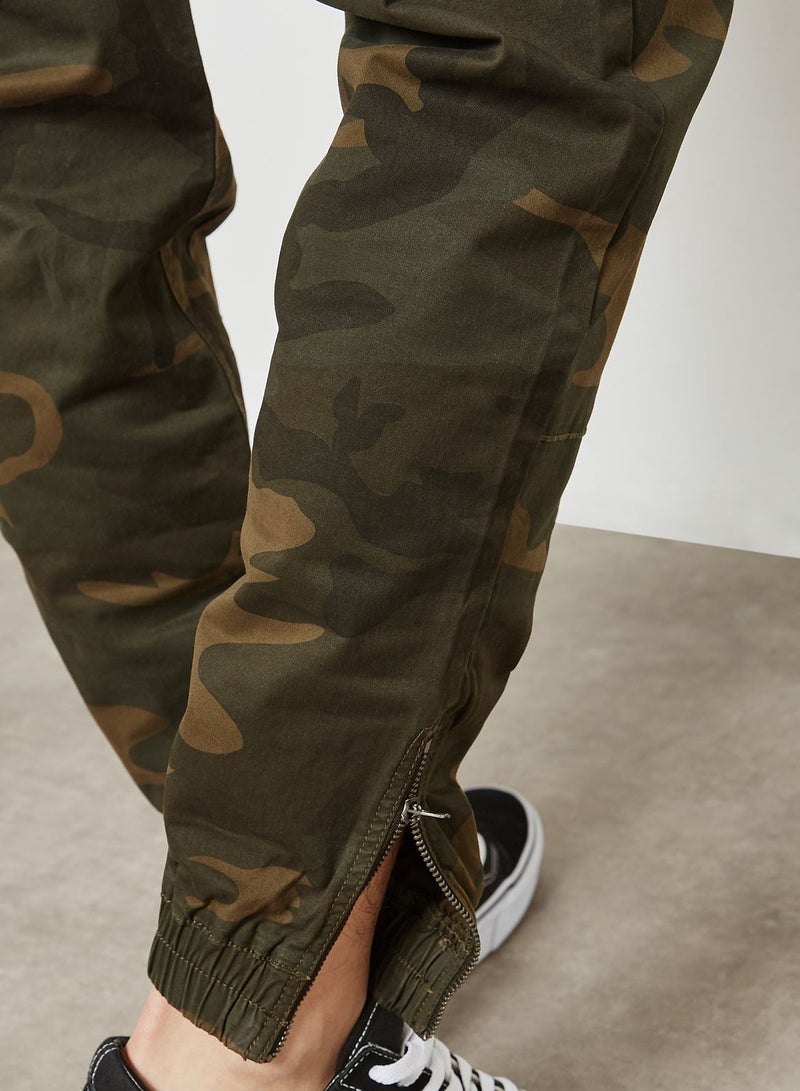 Vegs Camo Print Sweatpants