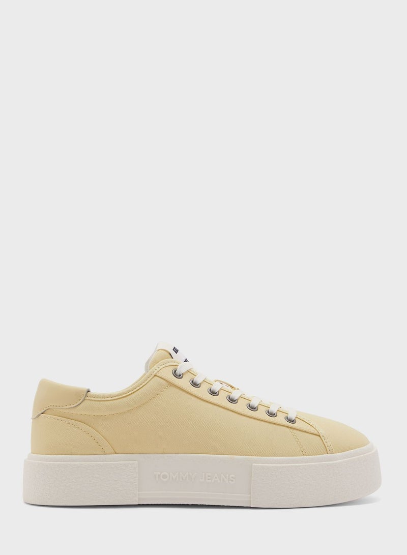 Foxing Flatform Low Top Sneakers