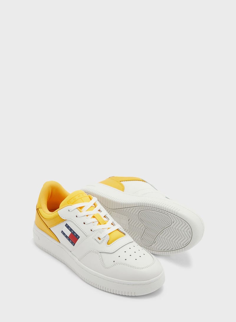 Retro Basket Low Top Sneakers