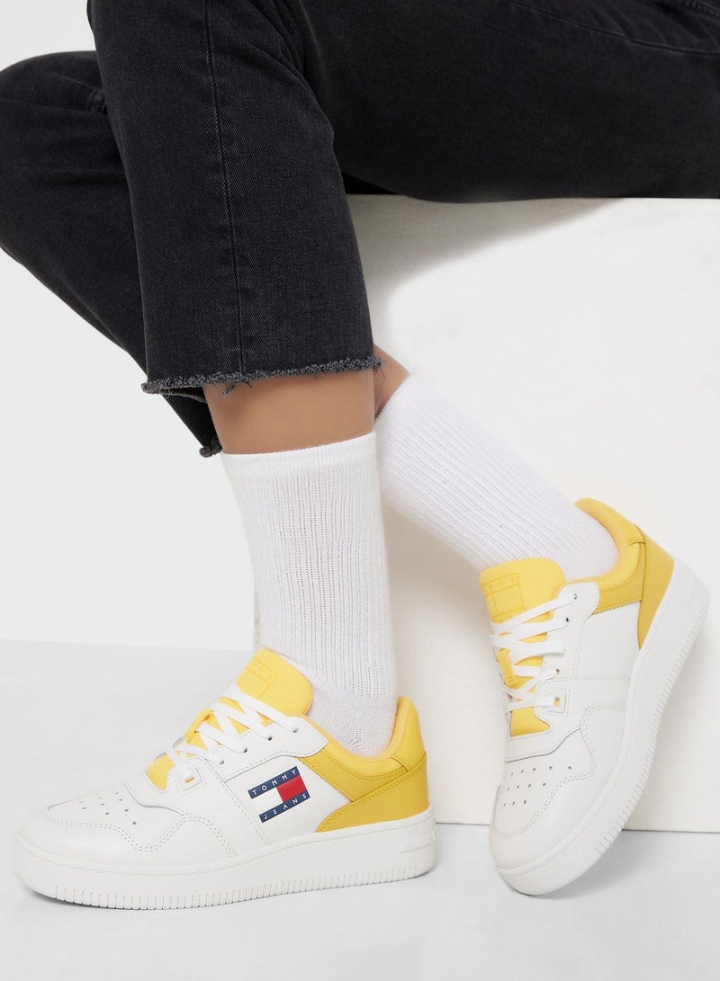 Retro Basket Low Top Sneakers