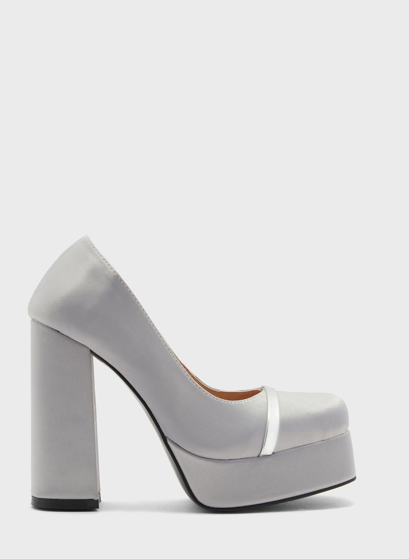 Satin Platform Pump