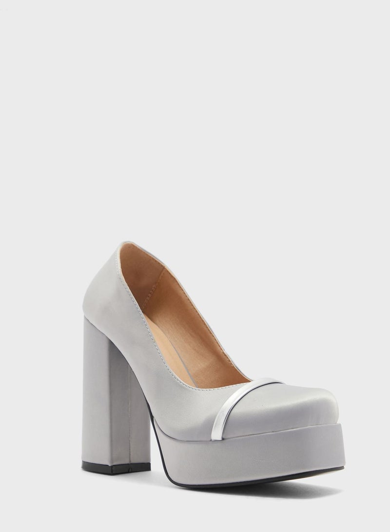 Satin Platform Pump