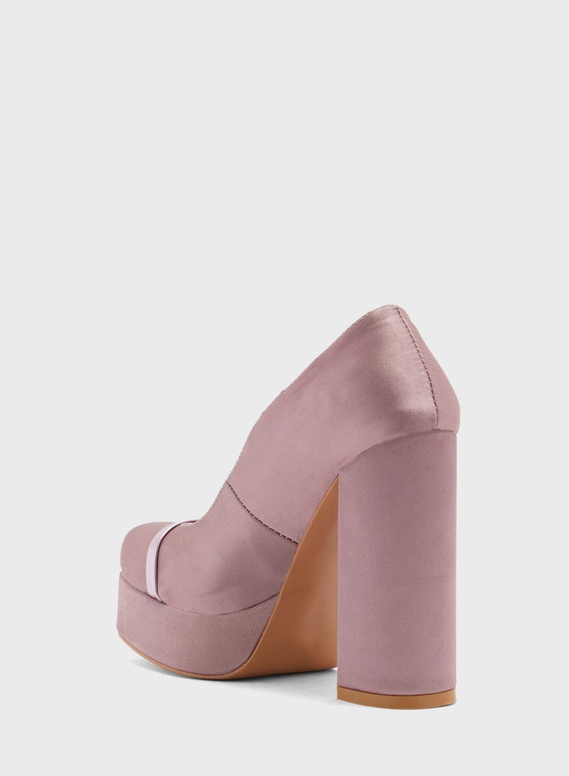 Satin Platform Pump