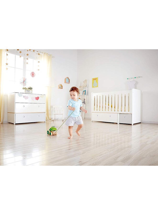 Frog Pull-Along | Wooden Frog Fly Eating Pull Toddler Toy, Wooden Toys For Walking Toddlers, Interactive Wooden Animal Toy, Hape Toys, Multicolour 1+ Years 11.9 x 8.5 x 9.7cm