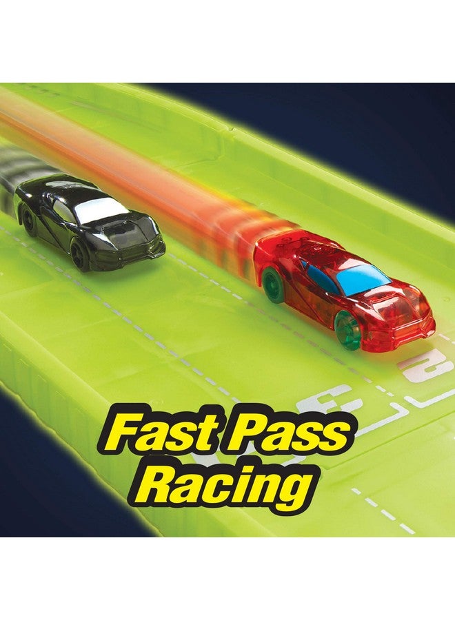 Magic Tracks Rocket Racers Remote Controlled Race Car Vs Pace Car Track Set