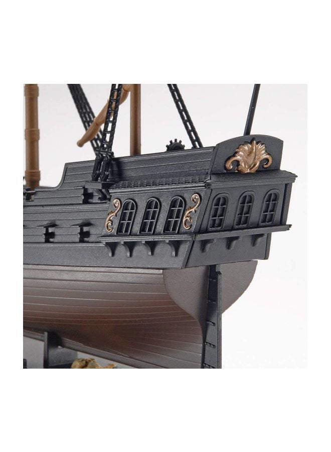 SnapTite The Black Diamond Pirate Ship Model Kit 85-1971