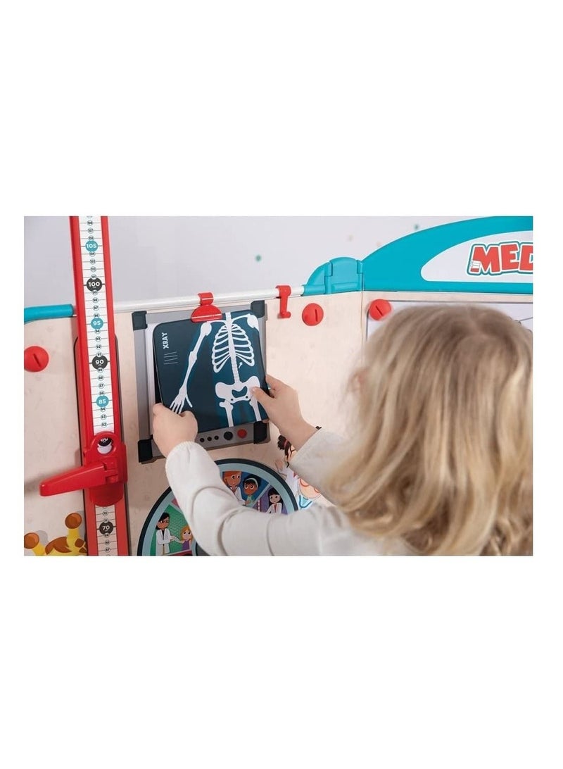 Smoby Doctor's Office with 65 Accessories