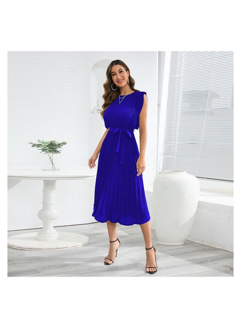 A Pleated Solid Color Dress With Lotus Leaf Sleeves