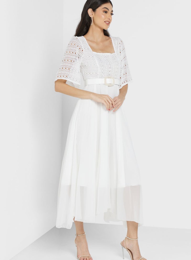 Lace Detail Chiffon Dress