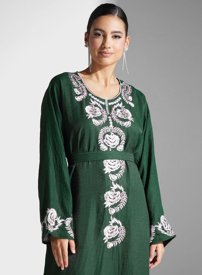 Embroidered Belted Jalabiya