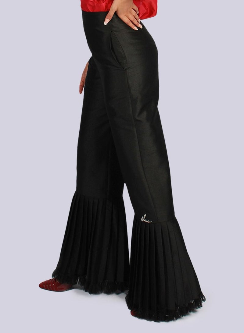 Pretty Pleat Frill Pants